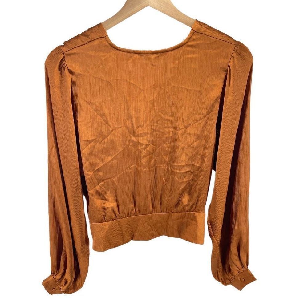 Brendalin & Cora Burnt Orange Long Sleeve Twist Blouse crop top shirt small NEW - Picture 11 of 11